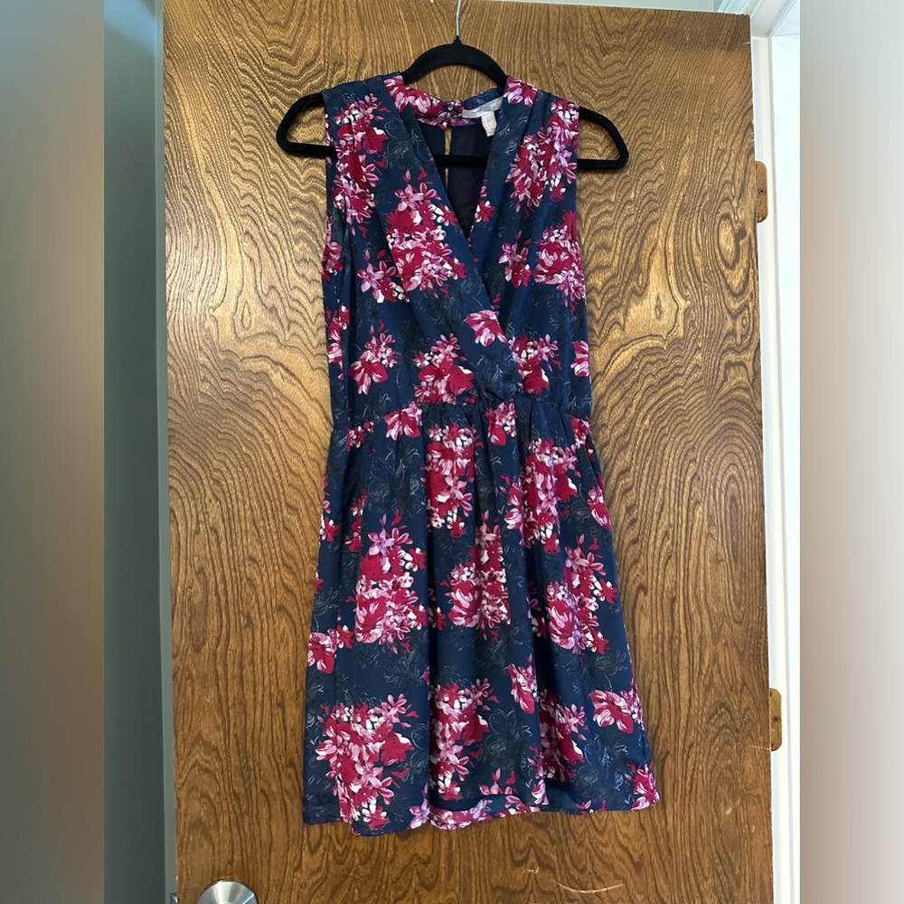 Forever 21 Contemporary Navy Floral Dress